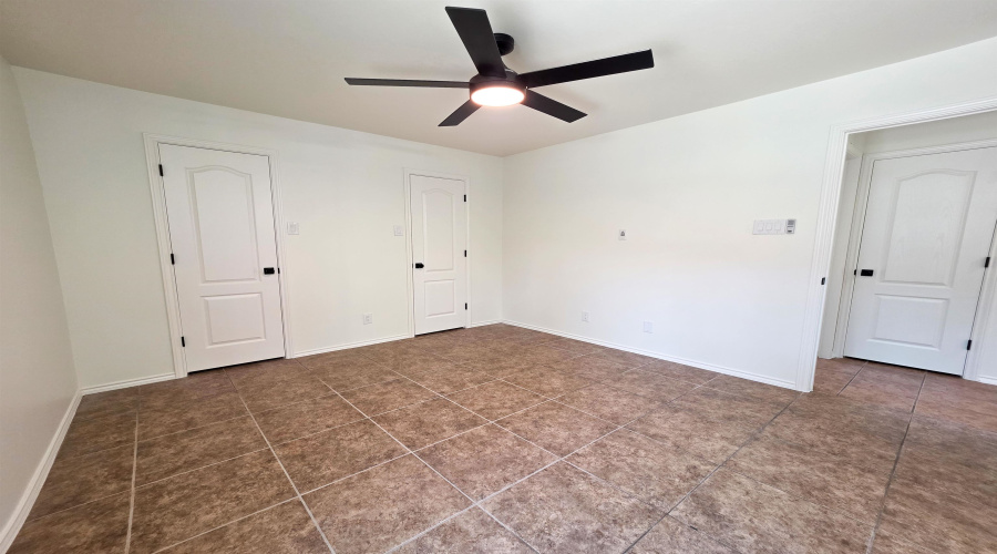 3325 Cuatro Vientos Dr, laredo, Texas 78046, 3 Bedrooms Bedrooms, 3 Rooms Rooms,2 BathroomsBathrooms,Residential,For Sale,3325 Cuatro Vientos Dr,20263919