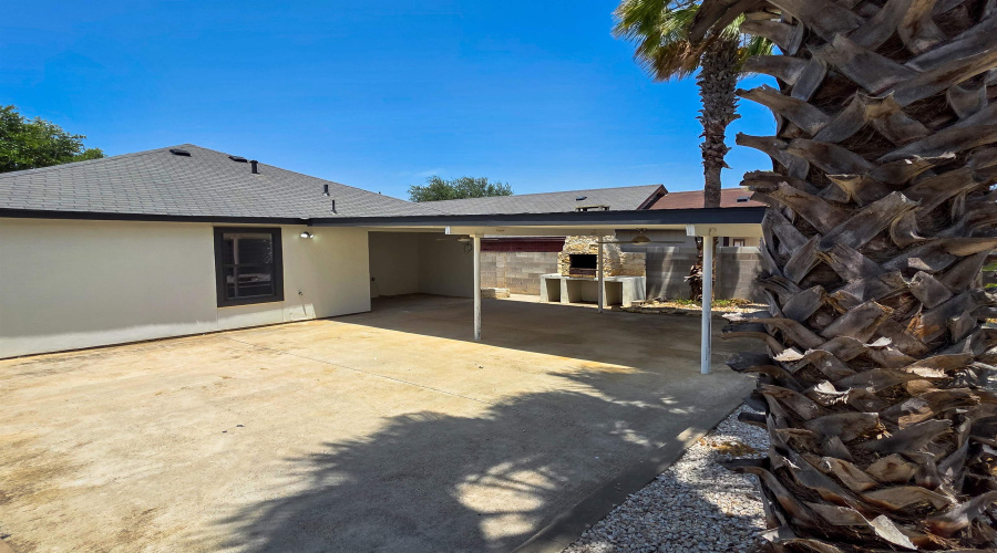 3325 Cuatro Vientos Dr, laredo, Texas 78046, 3 Bedrooms Bedrooms, 3 Rooms Rooms,2 BathroomsBathrooms,Residential,For Sale,3325 Cuatro Vientos Dr,20263919