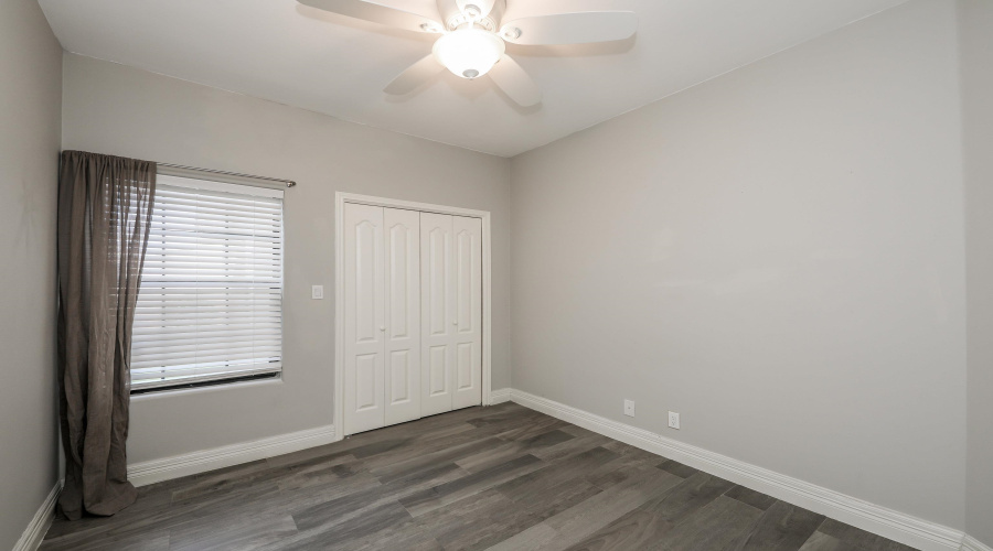 216 Newcastle Dr, Laredo, Texas 78045, 4 Bedrooms Bedrooms, 7 Rooms Rooms,2 BathroomsBathrooms,Residential,For Sale,216 Newcastle Dr,20263921