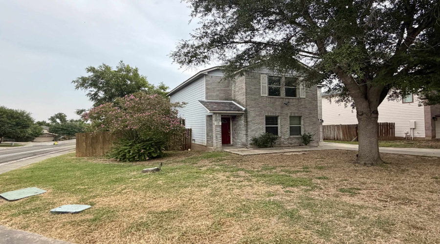 610 Sheep Trail Dr., KYLE, Texas 78640, 4 Bedrooms Bedrooms, 7 Rooms Rooms,2 BathroomsBathrooms,Residential,For Sale,610 Sheep Trail Dr.,20263924