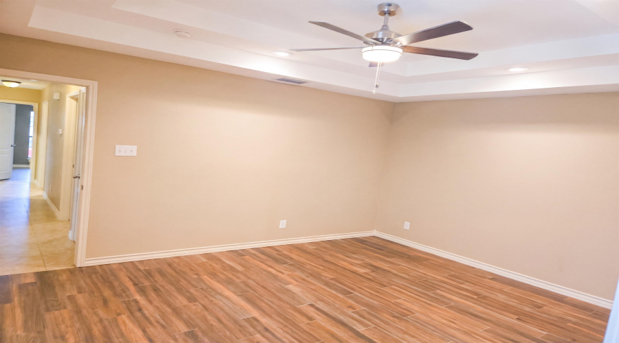 4517 Vanessita Crt, Laredo, Texas 78046-8839, 3 Bedrooms Bedrooms, 6 Rooms Rooms,2 BathroomsBathrooms,Residential,For Sale,4517 Vanessita Crt,20263926