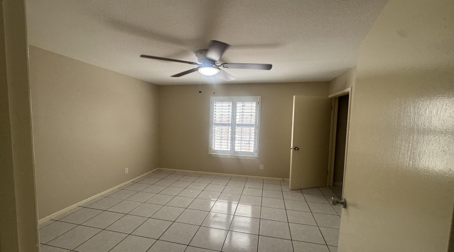 247 Northpoint Dr, Laredo, Alabama 78041, 3 Bedrooms Bedrooms, 5 Rooms Rooms,2 BathroomsBathrooms,Residential,For Rent,247 Northpoint Dr,20263928