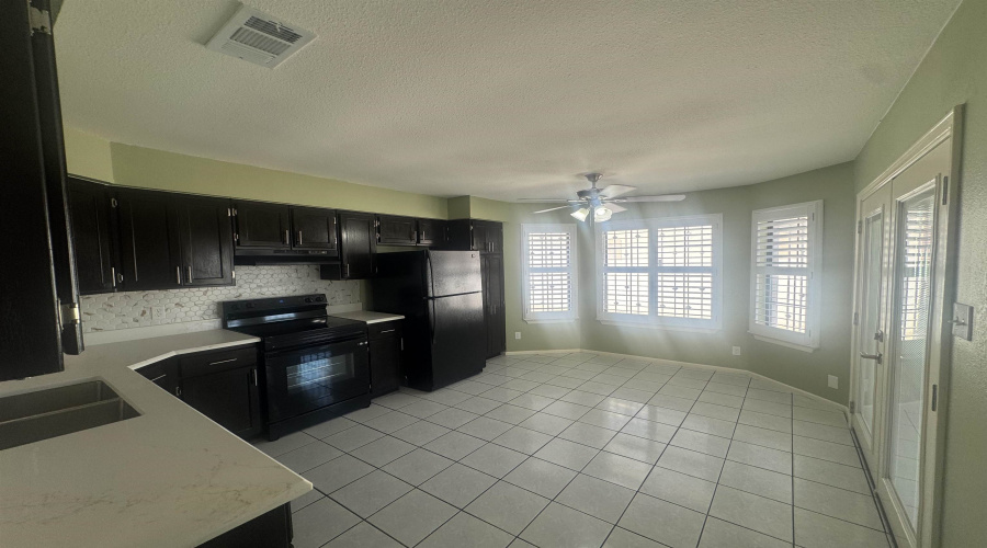 247 Northpoint Dr, Laredo, Alabama 78041, 3 Bedrooms Bedrooms, 5 Rooms Rooms,2 BathroomsBathrooms,Residential,For Rent,247 Northpoint Dr,20263928