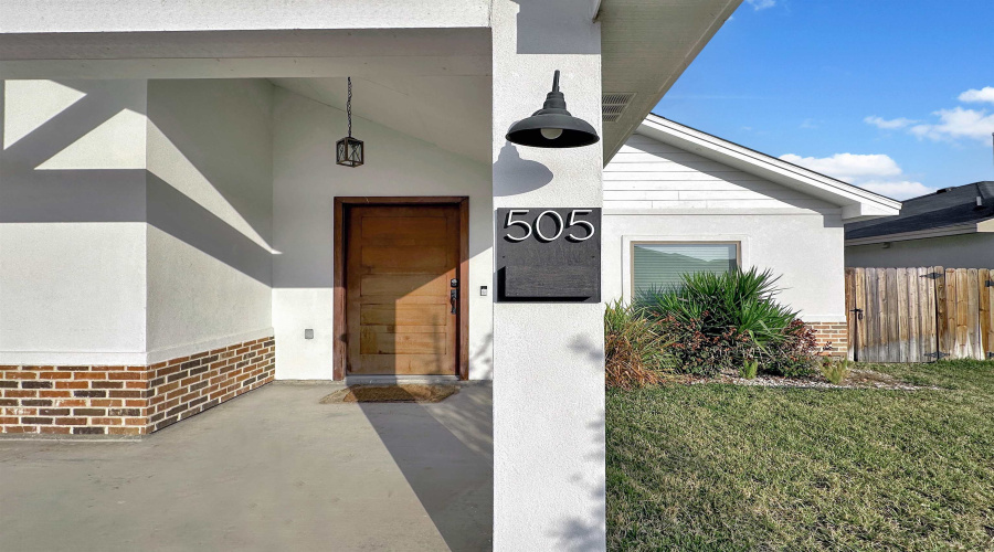 505 Cienega Lane, Laredo, Texas 78046, 3 Bedrooms Bedrooms, 6 Rooms Rooms,2 BathroomsBathrooms,Residential,For Sale,505 Cienega Lane,20260847