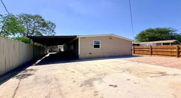 4526 La Cienega Ln, Laredo, Texas 78046, 3 Bedrooms Bedrooms, 7 Rooms Rooms,3 BathroomsBathrooms,Residential,For Sale,4526 La Cienega Ln,20263932