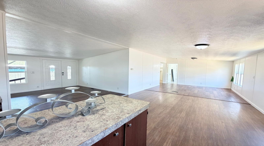 4526 La Cienega Ln, Laredo, Texas 78046, 3 Bedrooms Bedrooms, 7 Rooms Rooms,3 BathroomsBathrooms,Residential,For Sale,4526 La Cienega Ln,20263932