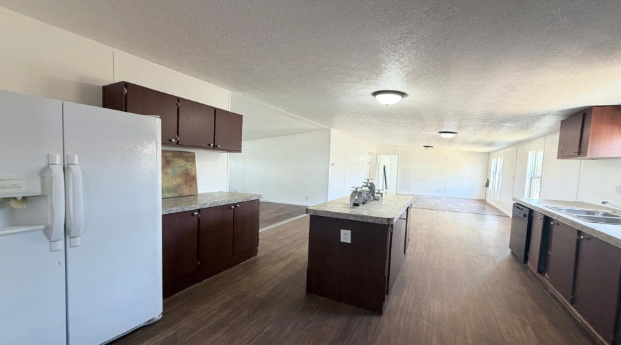 4526 La Cienega Ln, Laredo, Texas 78046, 3 Bedrooms Bedrooms, 7 Rooms Rooms,3 BathroomsBathrooms,Residential,For Sale,4526 La Cienega Ln,20263932