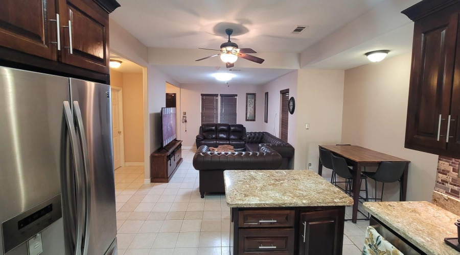 2889 Siwel St., Eagle Pass, Texas 78852, 3 Bedrooms Bedrooms, 6 Rooms Rooms,2 BathroomsBathrooms,Residential,For Rent,2889 Siwel St.,20263933