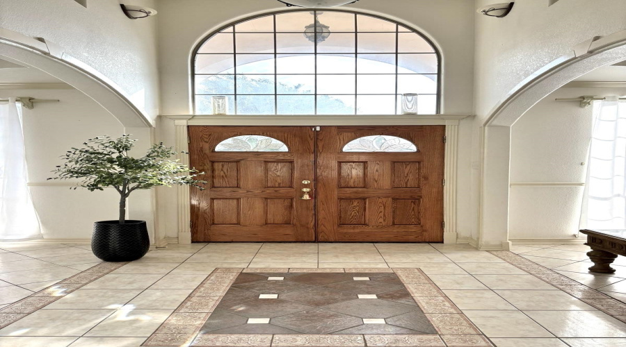 115 Yellowstone Lake Dr, Laredo, Texas 78041, 4 Bedrooms Bedrooms, 7 Rooms Rooms,3 BathroomsBathrooms,Residential,For Sale,115 Yellowstone Lake Dr,20261260