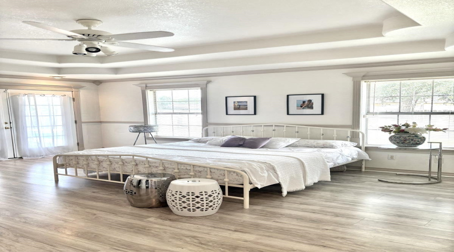 115 Yellowstone Lake Dr, Laredo, Texas 78041, 4 Bedrooms Bedrooms, 7 Rooms Rooms,3 BathroomsBathrooms,Residential,For Sale,115 Yellowstone Lake Dr,20261260
