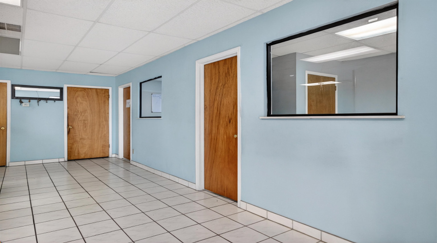 14414 Investment Ave, Laredo, Texas 78045, 1 Bedroom Bedrooms, 1 Room Rooms,2 BathroomsBathrooms,Commercial/industrial,For Rent,14414 Investment Ave,20263942