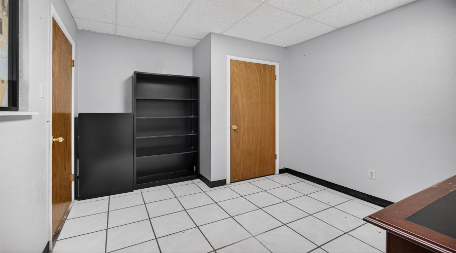 14414 Investment Ave, Laredo, Texas 78045, 1 Bedroom Bedrooms, 1 Room Rooms,2 BathroomsBathrooms,Commercial/industrial,For Rent,14414 Investment Ave,20263942