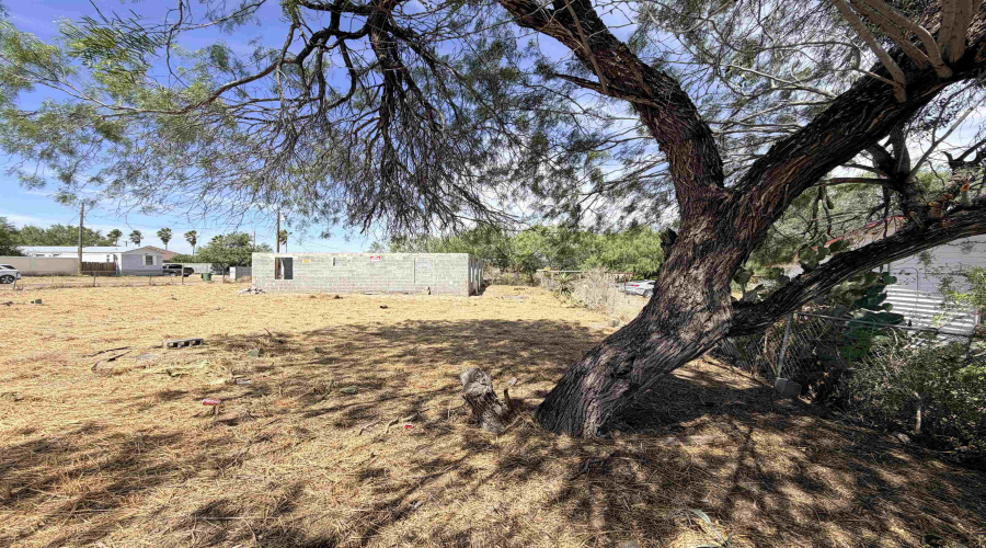 1902 Col. Antonio Zapata Avenue, Zapata, Texas 78076, ,Land,For Sale,1902 Col. Antonio Zapata Avenue,20263943