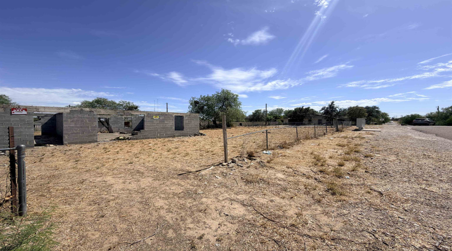 1902 Col. Antonio Zapata Avenue, Zapata, Texas 78076, ,Land,For Sale,1902 Col. Antonio Zapata Avenue,20263943