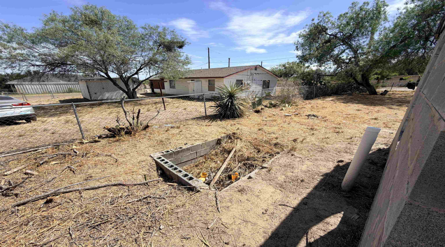 1902 Col. Antonio Zapata Avenue, Zapata, Texas 78076, ,Land,For Sale,1902 Col. Antonio Zapata Avenue,20263943