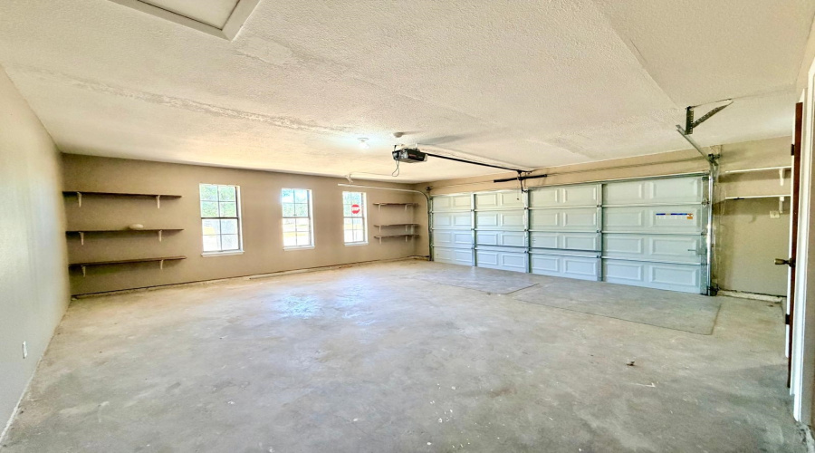 223 S Dakota St S, Laredo, Texas 78041, 3 Bedrooms Bedrooms, 7 Rooms Rooms,2 BathroomsBathrooms,Residential,For Rent,223 S Dakota St S,20263936