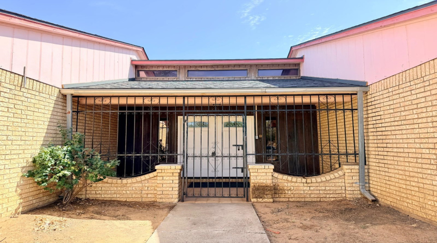 223 S Dakota St S, Laredo, Texas 78041, 3 Bedrooms Bedrooms, 7 Rooms Rooms,2 BathroomsBathrooms,Residential,For Rent,223 S Dakota St S,20263936