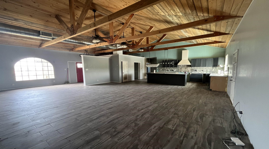 304 Camino Bolivar, Laredo, Texas 78043, 4 Bedrooms Bedrooms, 6 Rooms Rooms,3 BathroomsBathrooms,Residential,For Sale,304 Camino Bolivar,20263937
