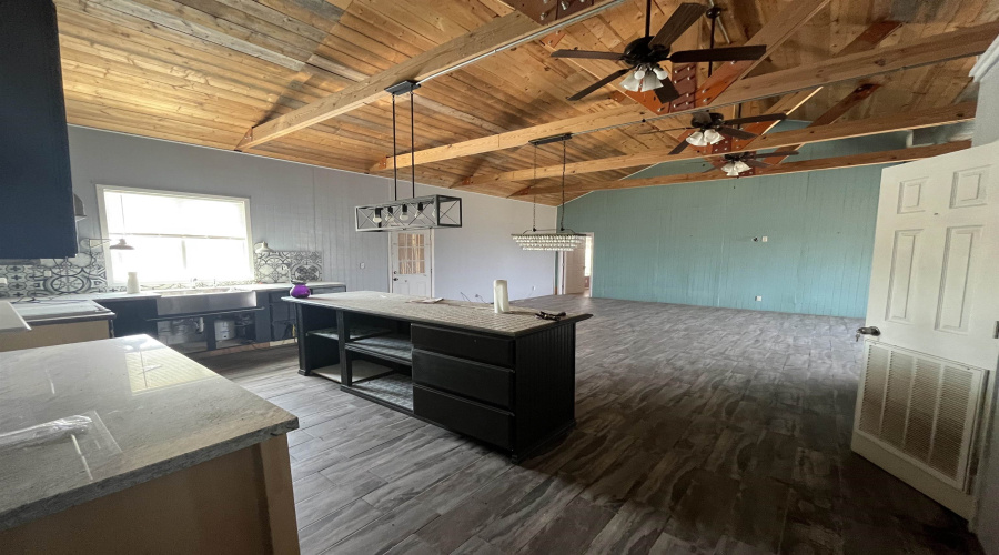 304 Camino Bolivar, Laredo, Texas 78043, 4 Bedrooms Bedrooms, 6 Rooms Rooms,3 BathroomsBathrooms,Residential,For Sale,304 Camino Bolivar,20263937