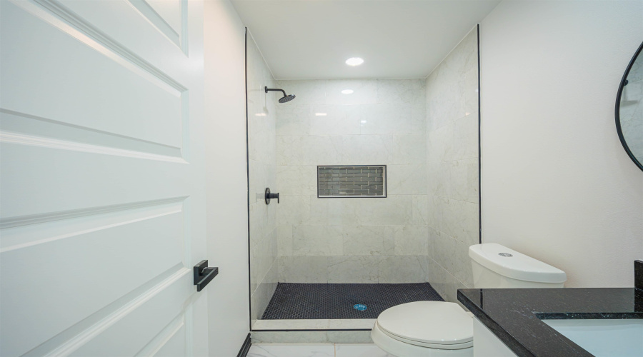 5059 Luna Grande Lp., Laredo, Texas 78046, 3 Bedrooms Bedrooms, 5 Rooms Rooms,2 BathroomsBathrooms,Residential,For Sale,5059 Luna Grande Lp.,20263938