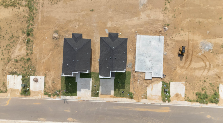 5059 Luna Grande Lp., Laredo, Texas 78046, 3 Bedrooms Bedrooms, 5 Rooms Rooms,2 BathroomsBathrooms,Residential,For Sale,5059 Luna Grande Lp.,20263938