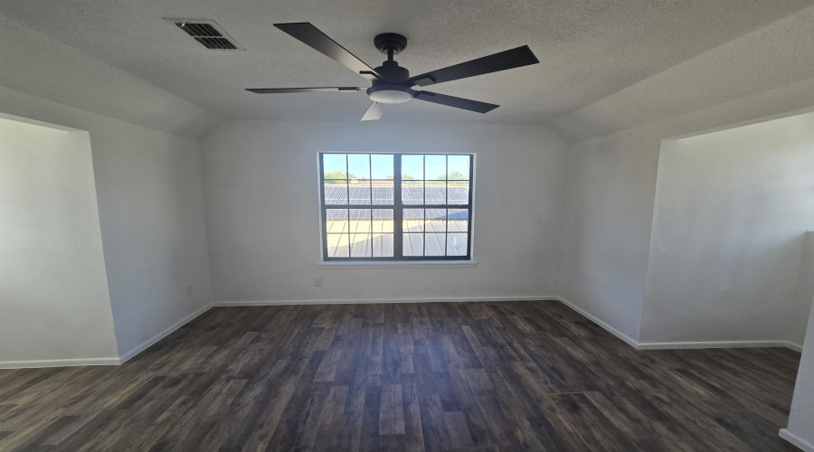 8606 Puerto Viejo, Laredo, Texas 78045-6225, 4 Bedrooms Bedrooms, 6 Rooms Rooms,2 BathroomsBathrooms,Residential,For Sale,8606 Puerto Viejo,20263941