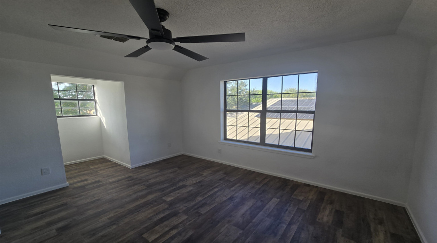 8606 Puerto Viejo, Laredo, Texas 78045-6225, 4 Bedrooms Bedrooms, 6 Rooms Rooms,2 BathroomsBathrooms,Residential,For Sale,8606 Puerto Viejo,20263941