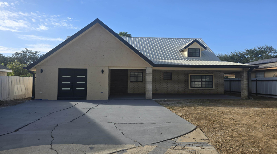 8606 Puerto Viejo, Laredo, Texas 78045-6225, 4 Bedrooms Bedrooms, 6 Rooms Rooms,2 BathroomsBathrooms,Residential,For Sale,8606 Puerto Viejo,20263941