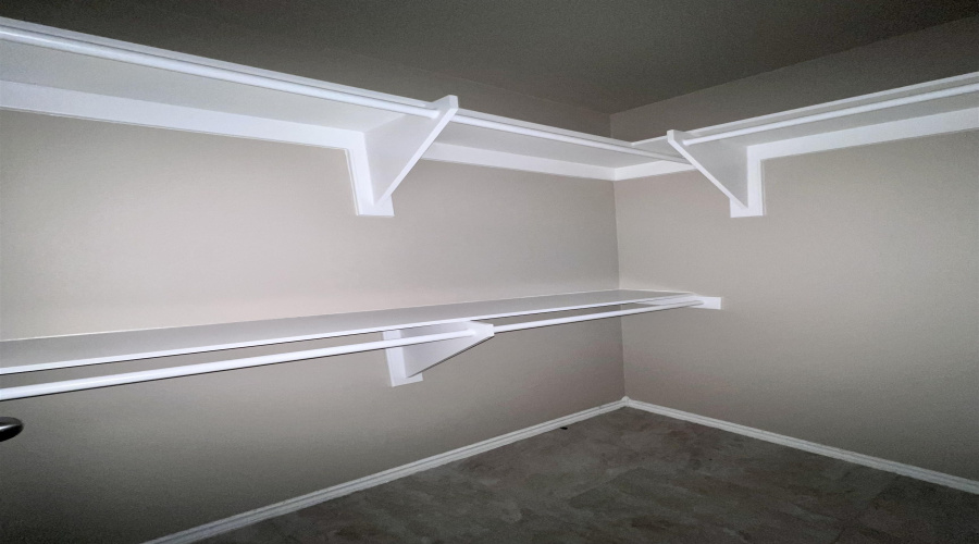 5310 Hacienda Ln, Laredo, Texas 78046, 3 Bedrooms Bedrooms, 5 Rooms Rooms,2 BathroomsBathrooms,Residential,For Rent,5310 Hacienda Ln,20263944