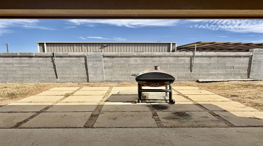 5310 Hacienda Ln, Laredo, Texas 78046, 3 Bedrooms Bedrooms, 5 Rooms Rooms,2 BathroomsBathrooms,Residential,For Rent,5310 Hacienda Ln,20263944