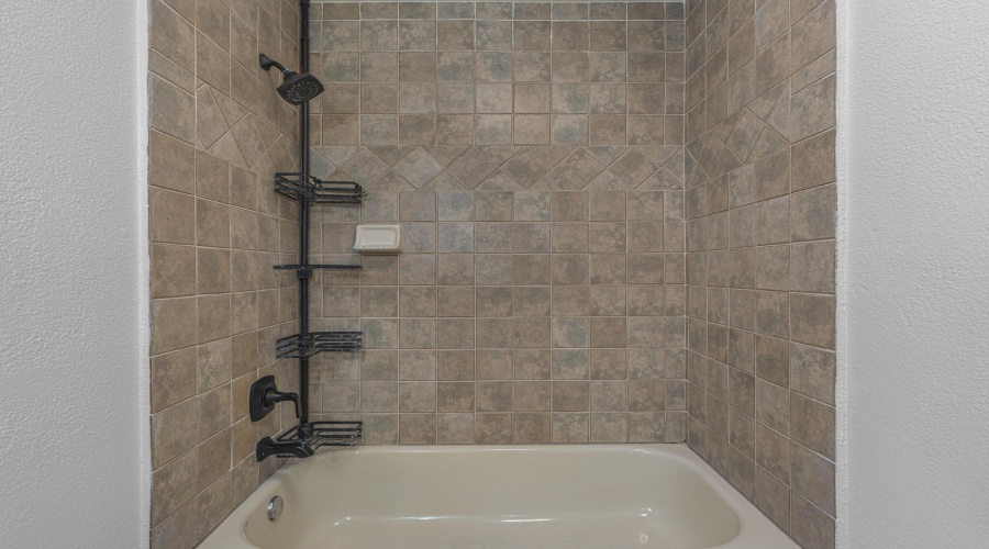 707 Ruby Rd, Laredo, Texas 78045-6351, 3 Bedrooms Bedrooms, 4 Rooms Rooms,2 BathroomsBathrooms,Residential,For Sale,707 Ruby Rd,20263948
