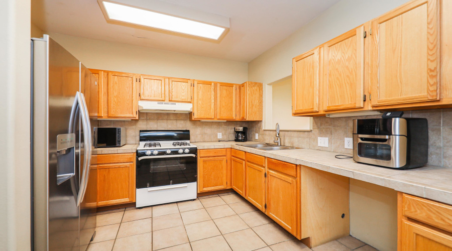 2445 Monarch Dr, LAREDO, Texas 78045, 4 Bedrooms Bedrooms, 8 Rooms Rooms,2 BathroomsBathrooms,Residential,For Sale,2445 Monarch Dr,20263949