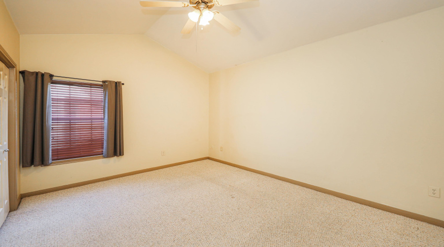 2445 Monarch Dr, LAREDO, Texas 78045, 4 Bedrooms Bedrooms, 8 Rooms Rooms,2 BathroomsBathrooms,Residential,For Sale,2445 Monarch Dr,20263949