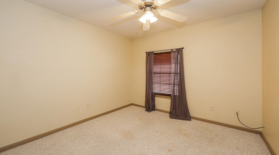 2445 Monarch Dr, LAREDO, Texas 78045, 4 Bedrooms Bedrooms, 8 Rooms Rooms,2 BathroomsBathrooms,Residential,For Sale,2445 Monarch Dr,20263949