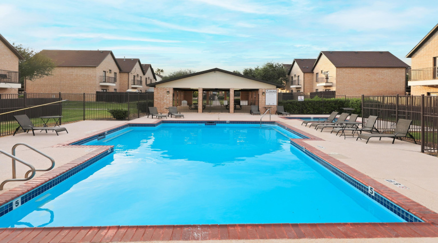 2445 Monarch Dr, LAREDO, Texas 78045, 4 Bedrooms Bedrooms, 8 Rooms Rooms,2 BathroomsBathrooms,Residential,For Rent,2445 Monarch Dr,20263949