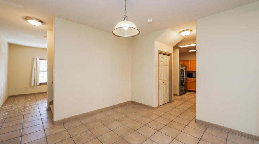 2445 Monarch Dr, LAREDO, Texas 78045, 4 Bedrooms Bedrooms, 8 Rooms Rooms,2 BathroomsBathrooms,Residential,For Sale,2445 Monarch Dr,20263949