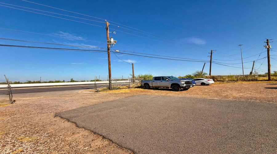 8221 San Dario Ave, Laredo, Texas 78045, 1 Bedroom Bedrooms, 51 Rooms Rooms,4 BathroomsBathrooms,Commercial/industrial,For Sale,8221 San Dario Ave,20263947