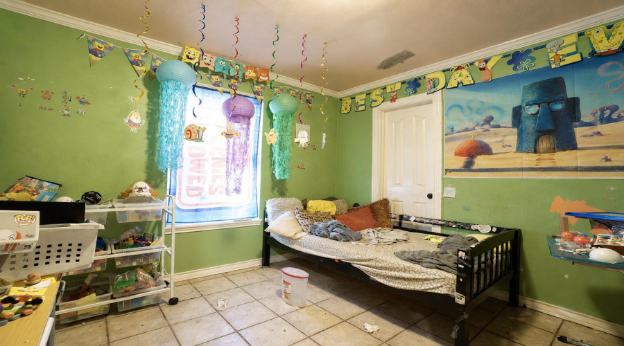 1616 Whitewood Dr, Laredo, Texas 78045, 3 Bedrooms Bedrooms, 6 Rooms Rooms,2 BathroomsBathrooms,Residential,For Sale,1616 Whitewood Dr,20263956