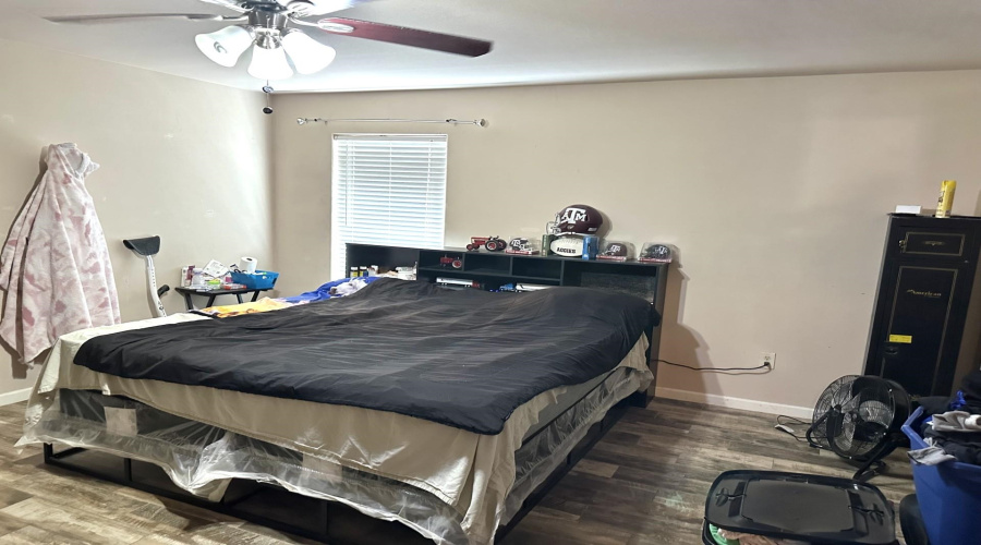 11133 Escandon Dr, LAREDO, Texas 78045, 3 Bedrooms Bedrooms, 5 Rooms Rooms,2 BathroomsBathrooms,Residential,For Sale,11133 Escandon Dr,20263957