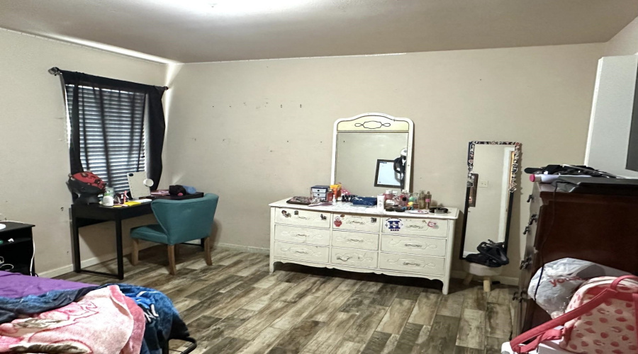 11133 Escandon Dr, LAREDO, Texas 78045, 3 Bedrooms Bedrooms, 5 Rooms Rooms,2 BathroomsBathrooms,Residential,For Sale,11133 Escandon Dr,20263957