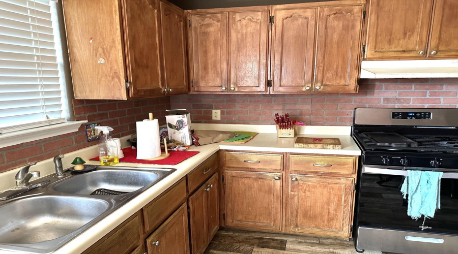 11133 Escandon Dr, LAREDO, Texas 78045, 3 Bedrooms Bedrooms, 5 Rooms Rooms,2 BathroomsBathrooms,Residential,For Sale,11133 Escandon Dr,20263957