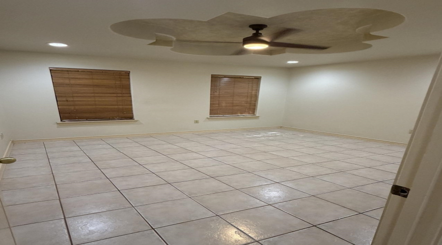 8986 Pebble Trl, Laredo, Texas 78045-8416, 3 Bedrooms Bedrooms, 9 Rooms Rooms,2 BathroomsBathrooms,Residential,For Rent,8986 Pebble Trl,20263959
