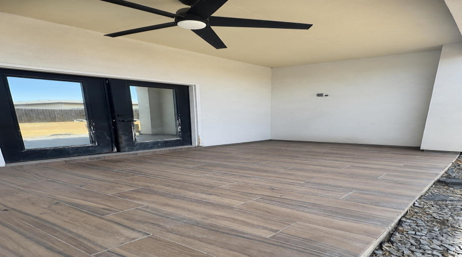 1432 Los Estribos Dr., Laredo, Texas 78045, 3 Bedrooms Bedrooms, 5 Rooms Rooms,2 BathroomsBathrooms,Residential,For Rent,1432 Los Estribos Dr.,20263964