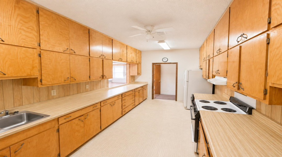 1509 2nd St, Zapata, Texas 78076, 1 Room Rooms,2 BathroomsBathrooms,Commercial retail/office,For Sale,1509 2nd St,20263967