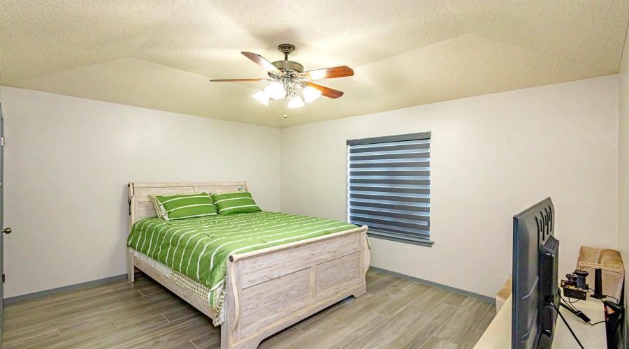 308 Venado Ct, Laredo, Texas 78045, 3 Bedrooms Bedrooms, 5 Rooms Rooms,2 BathroomsBathrooms,Residential,For Sale,308 Venado Ct,20262769