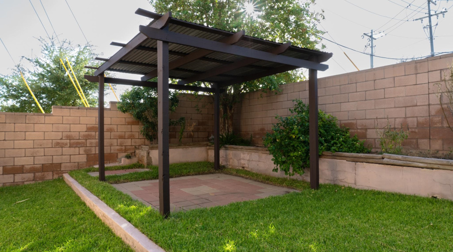 2445 Monarch Dr, LAREDO, Texas 78045, 4 Bedrooms Bedrooms, 7 Rooms Rooms,2 BathroomsBathrooms,Residential,For Sale,2445 Monarch Dr,20263966
