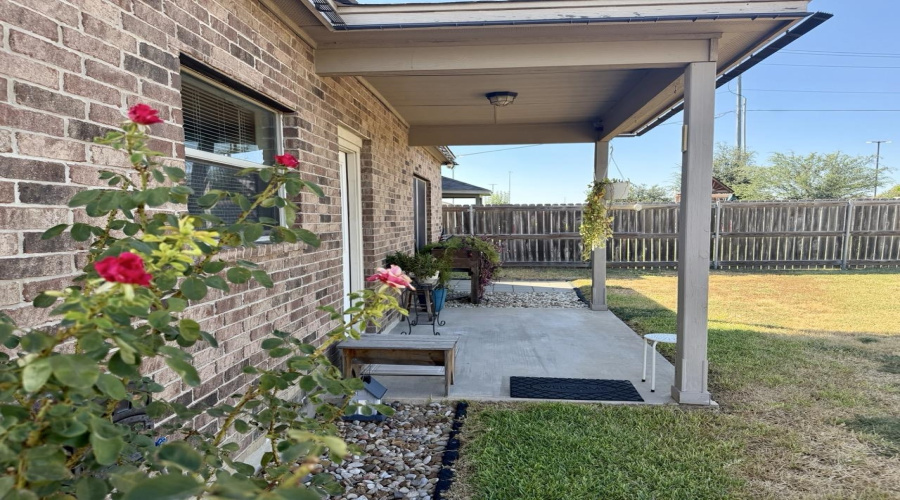 10503 Twilight Dr, Laredo, Texas 78045-8820, 4 Bedrooms Bedrooms, 8 Rooms Rooms,2 BathroomsBathrooms,Residential,For Sale,10503 Twilight Dr,20263968