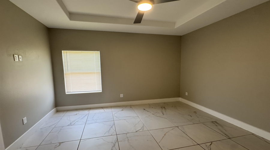 5224 Higuera Ln., LAREDO, Texas 78046, 3 Bedrooms Bedrooms, 4 Rooms Rooms,2 BathroomsBathrooms,Residential,For Sale,5224 Higuera Ln.,20263969