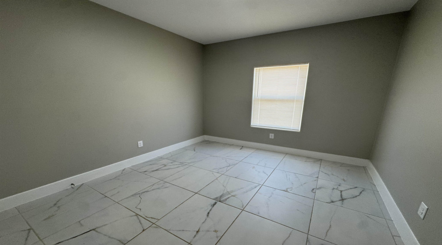 5224 Higuera Ln., LAREDO, Texas 78046, 3 Bedrooms Bedrooms, 4 Rooms Rooms,2 BathroomsBathrooms,Residential,For Sale,5224 Higuera Ln.,20263969