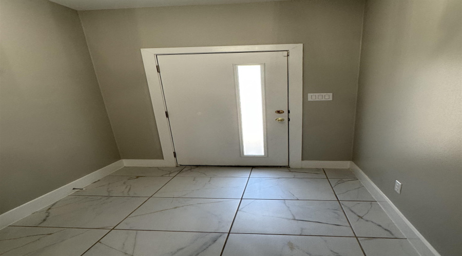 5224 Higuera Ln., LAREDO, Texas 78046, 3 Bedrooms Bedrooms, 4 Rooms Rooms,2 BathroomsBathrooms,Residential,For Sale,5224 Higuera Ln.,20263969
